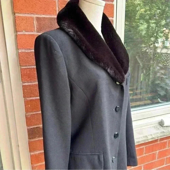 Black Pea Coat 100% Wool Faux Fur ⭐️Host Pick⭐️ - Picture 7 of 11